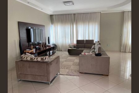 Casa à venda com 3 quartos, 349m² em Vila Nova Pauliceia, São Paulo