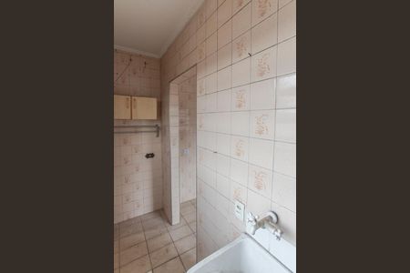 Casa para alugar com 70m², 3 quartos e 1 vagaÁrea de Serviço