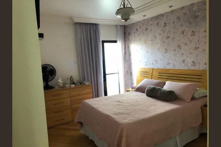 Casa à venda com 3 quartos, 232m² em Vila Prudente, São Paulo