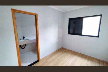 Casa à venda com 3 quartos, 165m² em Vila Carrão, São Paulo