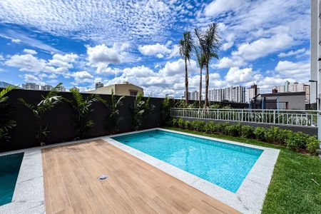 Apartamento à venda com 39m², 2 quartos e sem vagaPiscina