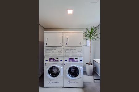 Apartamento à venda com 33m², 2 quartos e sem vagaÁrea comum