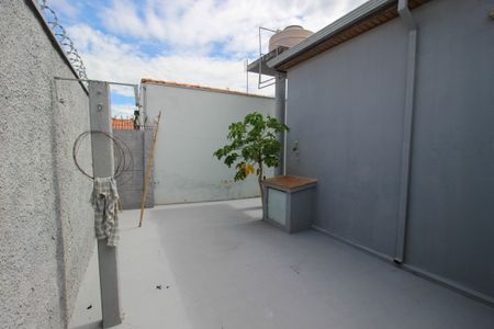 Casa para alugar com 82m², 2 quartos e 1 vaga