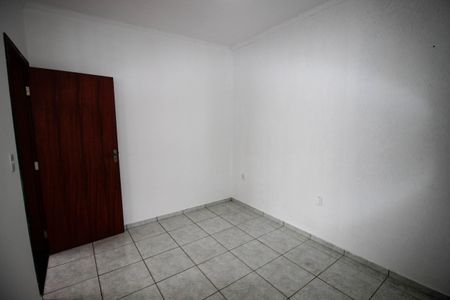 Casa para alugar com 82m², 2 quartos e 1 vaga