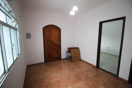 Casa para alugar com 2 quartos, 82m² em Vila Assis, Sorocaba