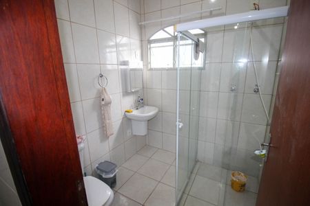 Casa para alugar com 82m², 2 quartos e 1 vaga