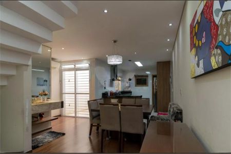 Casa à venda com 3 quartos, 164m² em Parque São Lucas, São Paulo