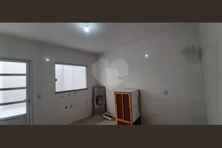 Casa à venda com 3 quartos, 95m² em Vila Primavera, São Paulo