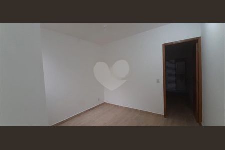 Casa à venda com 3 quartos, 95m² em Vila Primavera, São Paulo