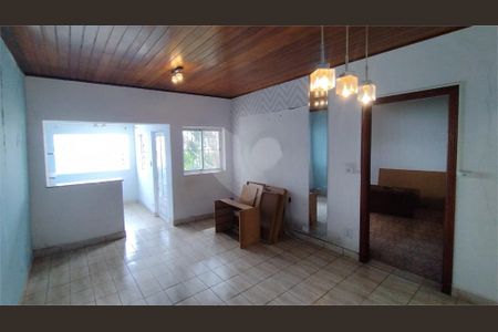 Casa à venda com 3 quartos, 105m² em Vila Primavera, São Paulo