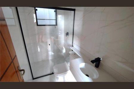 Casa à venda com 3 quartos, 160m² em Vila Carrão, São Paulo