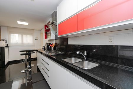 Apartamento à venda com 150m², 3 quartos e 3 vagas Apartamento à venda com 150m², 3 quartos e 3 vagasCozinha