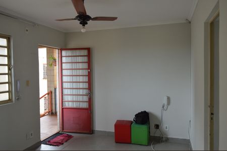 Sala de apartamento para alugar com 2 quartos, 50m² em Nova Aliança, Ribeirão Preto