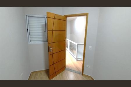 Casa à venda com 3 quartos, 106m² em Vila Santa Isabel, São Paulo