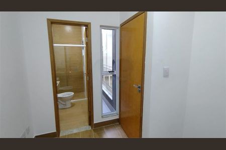 Casa à venda com 132m², 3 quartos e 2 vagas