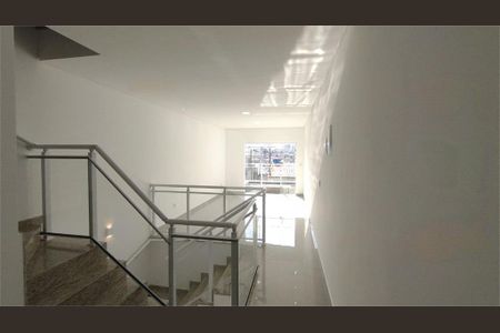 Casa à venda com 132m², 3 quartos e 2 vagas