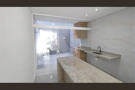 Casa à venda com 132m², 3 quartos e 2 vagas