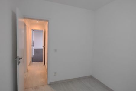 Apartamento à venda com 125m², 3 quartos e 2 vagasQuarto 2