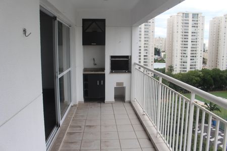 Apartamento à venda com 125m², 3 quartos e 2 vagasVaranda