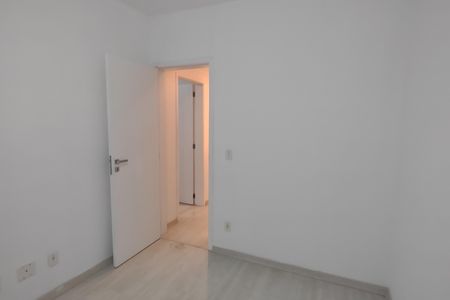 Apartamento à venda com 125m², 3 quartos e 2 vagasQuarto 2