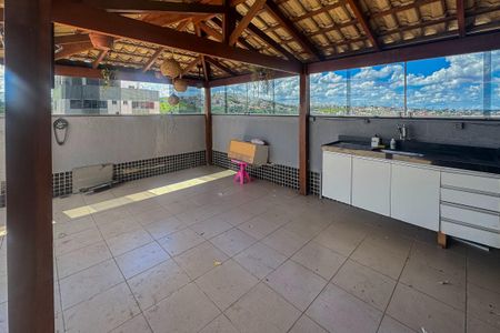 Apartamento para alugar com 140m², 3 quartos e 1 vaga Apartamento para alugar com 140m², 3 quartos e 1 vagaCobertura