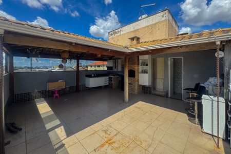 Apartamento para alugar com 140m², 3 quartos e 1 vaga Apartamento para alugar com 140m², 3 quartos e 1 vagaCobertura