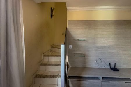 Apartamento para alugar com 140m², 3 quartos e 1 vaga Apartamento para alugar com 140m², 3 quartos e 1 vagaSala