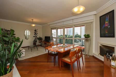 Sala de apartamento para alugar com 4 quartos, 146m² em Vila Andrade, São Paulo