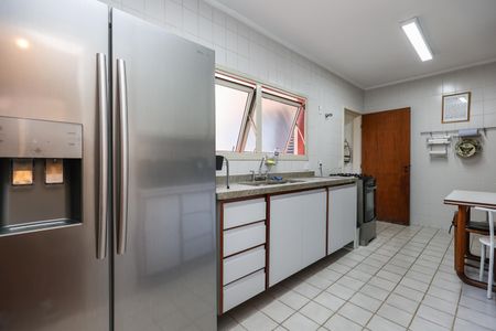 Apartamento à venda com 146m², 4 quartos e 3 vagasCozinha