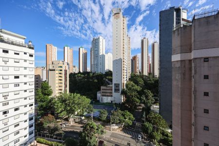 Apartamento à venda com 146m², 4 quartos e 3 vagasVista do Quarto 4