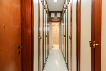 Apartamento à venda com 146m², 4 quartos e 3 vagasSuíte 1