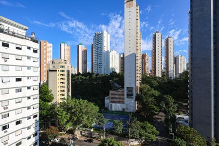 Apartamento à venda com 146m², 4 quartos e 3 vagasVista da Varanda da Sala