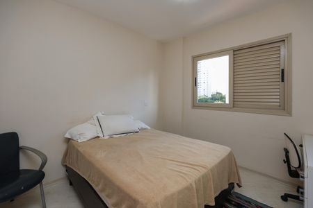 Apartamento à venda com 146m², 4 quartos e 3 vagasQuarto 3