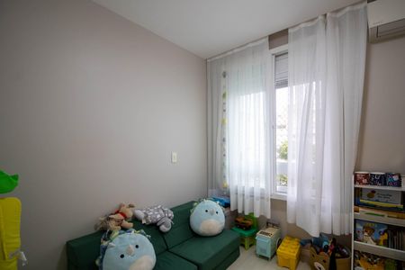 Apartamento à venda com 150m², 4 quartos e 3 vagasQuarto 2