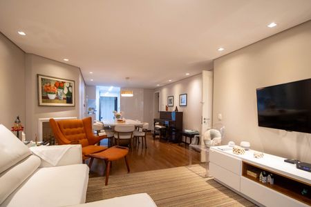 Sala de apartamento à venda com 4 quartos, 150m² em Paraíso do Morumbi, São Paulo