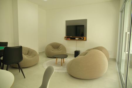 Apartamento à venda com 49m², 2 quartos e 1 vagaÁrea comum - Sala de vídeo 