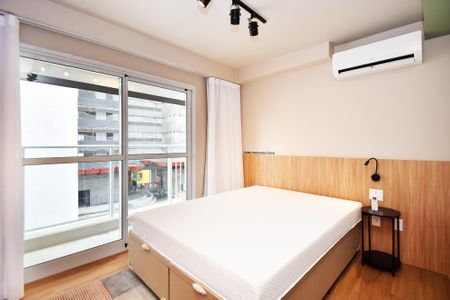 Studio à venda com 25m², 1 quarto e sem vaga Studio à venda com 25m², 1 quarto e sem vagaquarto