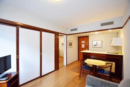 Studio para alugar com 37m², 1 quarto e 1 vaga Studio para alugar com 37m², 1 quarto e 1 vagaSala