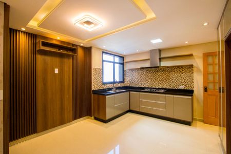 Apartamento para alugar com 180m², 3 quartos e 4 vagasCozinha