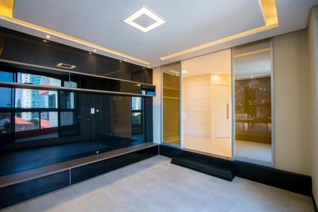 Apartamento para alugar com 180m², 3 quartos e 4 vagasSala de TV