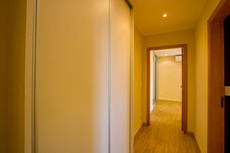 Apartamento para alugar com 180m², 3 quartos e 4 vagasCorredor