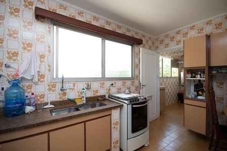 Apartamento à venda com 100m², 3 quartos e 2 vagasCozinha