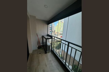 Apartamento à venda com 28m², 1 quarto e sem vagaVaranda
