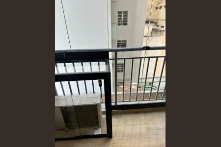 Apartamento à venda com 28m², 1 quarto e sem vagaVaranda