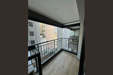 Apartamento à venda com 28m², 1 quarto e sem vagaVaranda