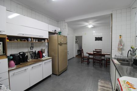 Casa para alugar com 150m², 3 quartos e 2 vagas Casa para alugar com 150m², 3 quartos e 2 vagasCozinha