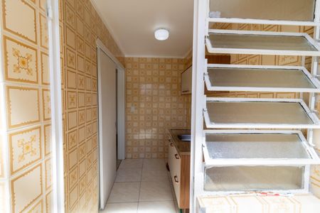 Studio para alugar com 32m², 1 quarto e sem vaga Studio para alugar com 32m², 1 quarto e sem vagaCozinha e Área de Serviço