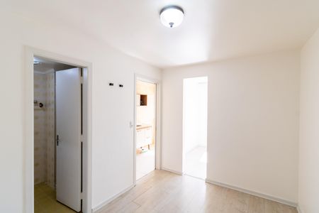 Studio para alugar com 32m², 1 quarto e sem vaga Studio para alugar com 32m², 1 quarto e sem vagaSala