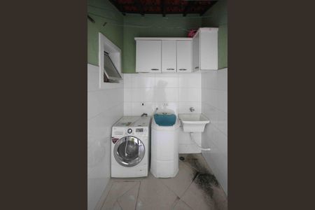 Casa de condomínio à venda com 84m², 2 quartos e 1 vagaÁrea de Serviço