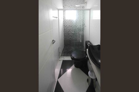 Casa de condomínio à venda com 84m², 2 quartos e 1 vagaBanheiro